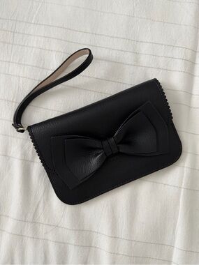 Kate Spade Black Bow Accent Wristlet Clutch - Women Bags